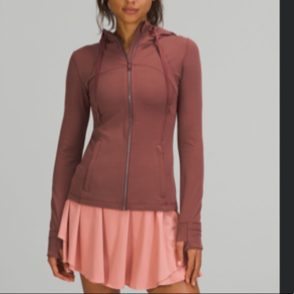 Lululemon Hooded Define Jacket *Nulu Smoky Red size 4. Gently worn.